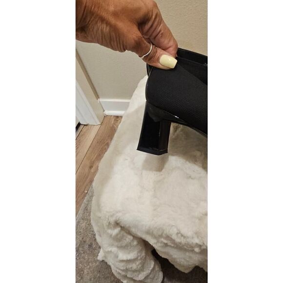 Stuart Weitzman Black Square Toe Pumps Heels Size 7.5 - Picture 7 of 9